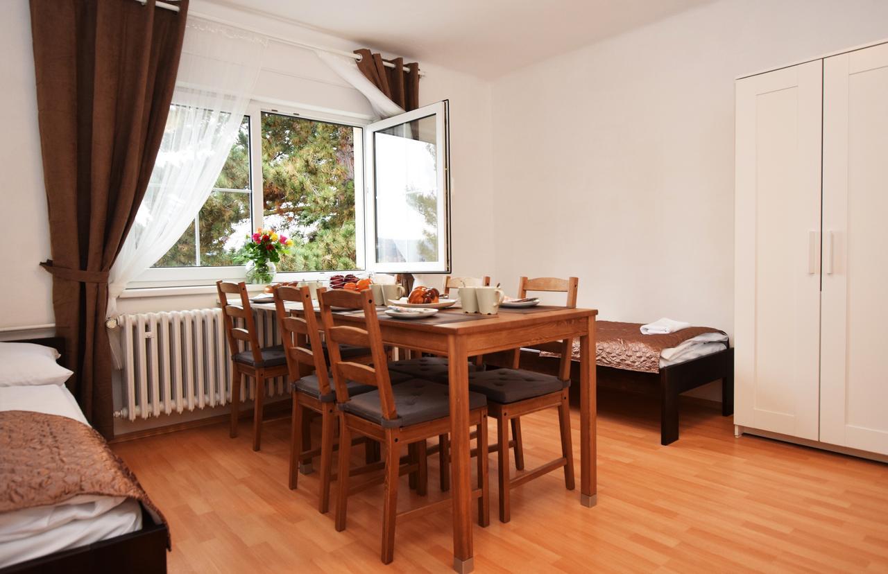 Family Style & Garden Apartments Prague Extérieur photo